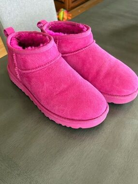 Ugg Classic Ultra Mini Boot